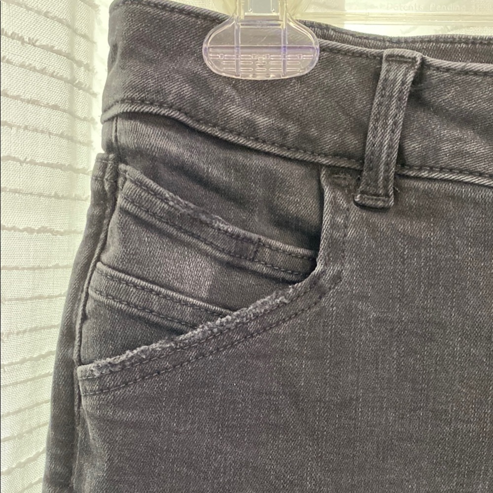 Maurices Black Cropped Jeans - Picture 8 of 14
